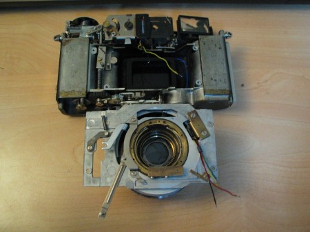 Minolta Himatic 9 with lens removed